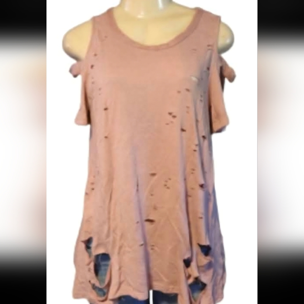 Trendy Distressed Cold Shoulder Tee In Mauve